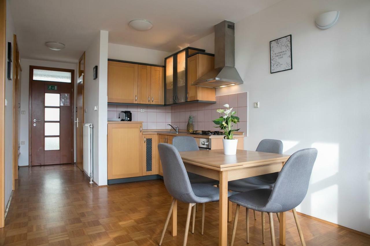 Apartma Spelca Banovci Esterno foto