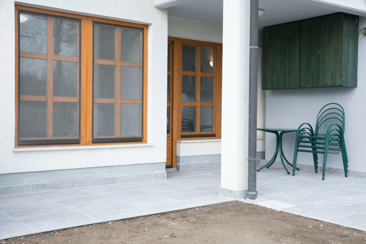 Apartma Spelca Banovci Esterno foto